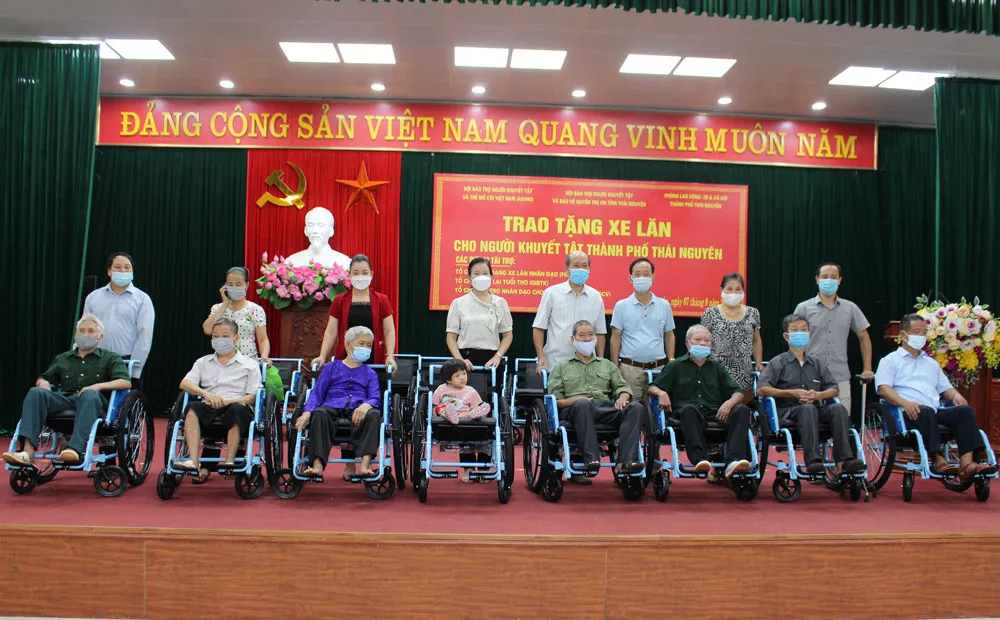 Các dịch vụ hỗ trợ đi kèm