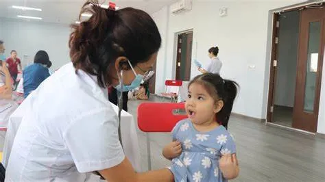 Kinh nghiệm thực tế và câu chuyện thành công về chương trình tầm soát sức khỏe học đường