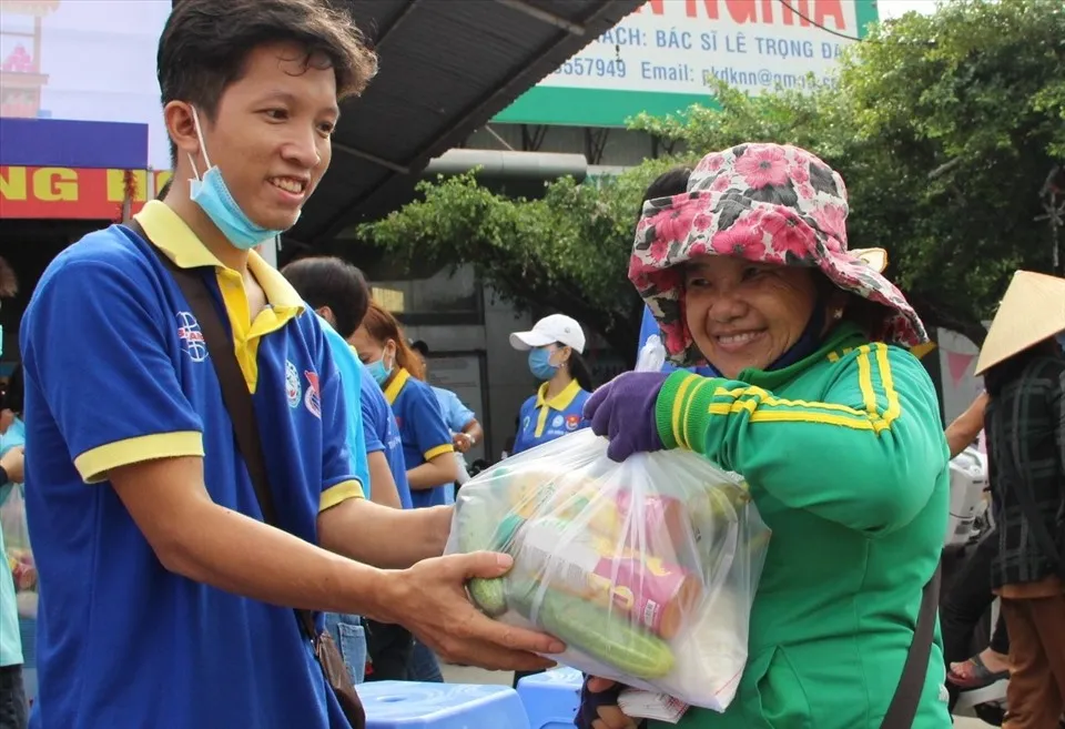 Làm thế nào để bạn có thể chung tay?