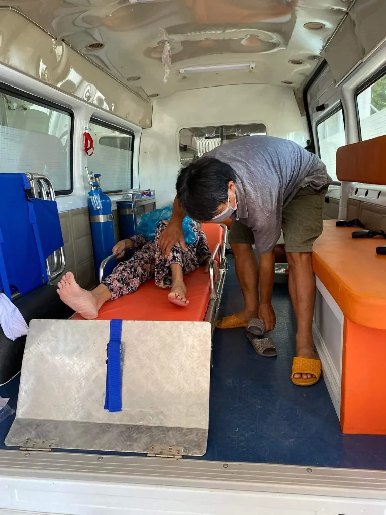 Làm thế nào để phòng tránh các tình huống cần cấp cứu?