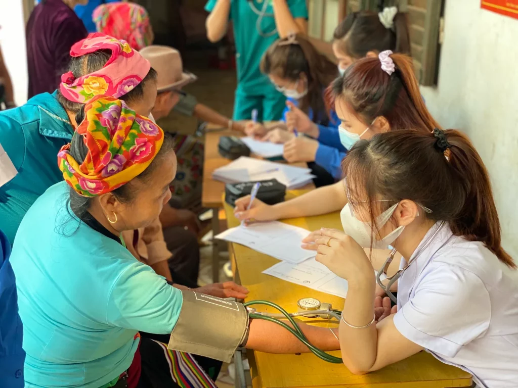 Những câu chuyện cảm động về bệnh viện thiện nguyện