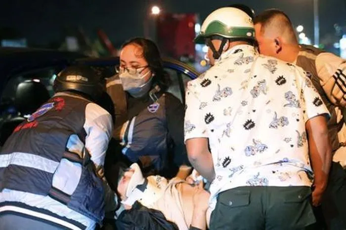 Thế nào là cấp cứu miễn phí ngoài giờ?