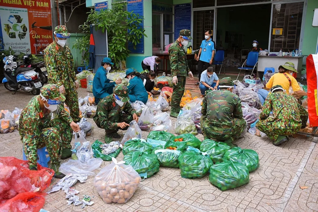 Tinh thần tương thân tương ái: Nguồn gốc của y tế thiện nguyện trong mùa dịch
